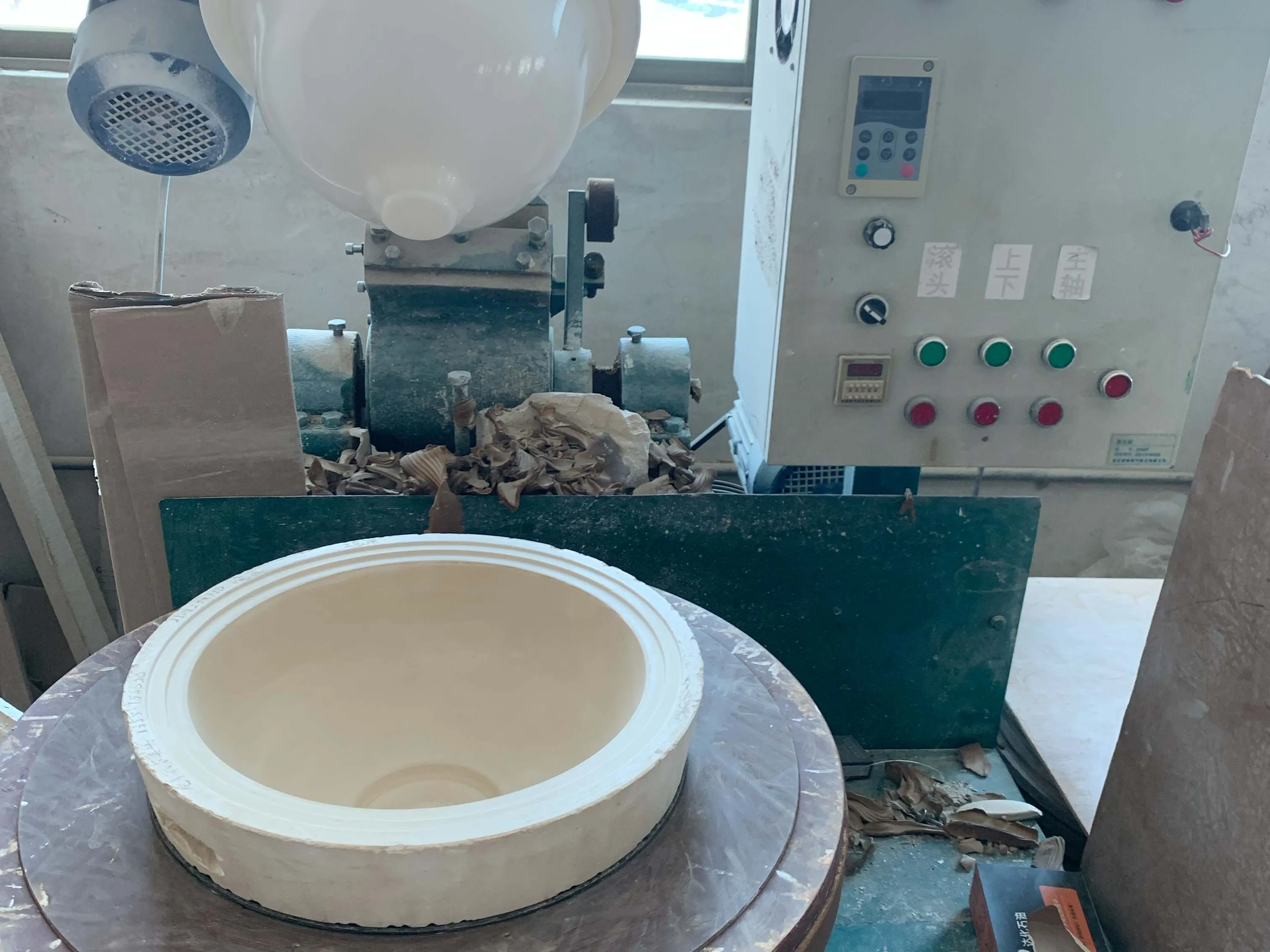 Explore The Ceramic Sinks Production Process (3)