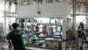 tableware-factory-2-768x433