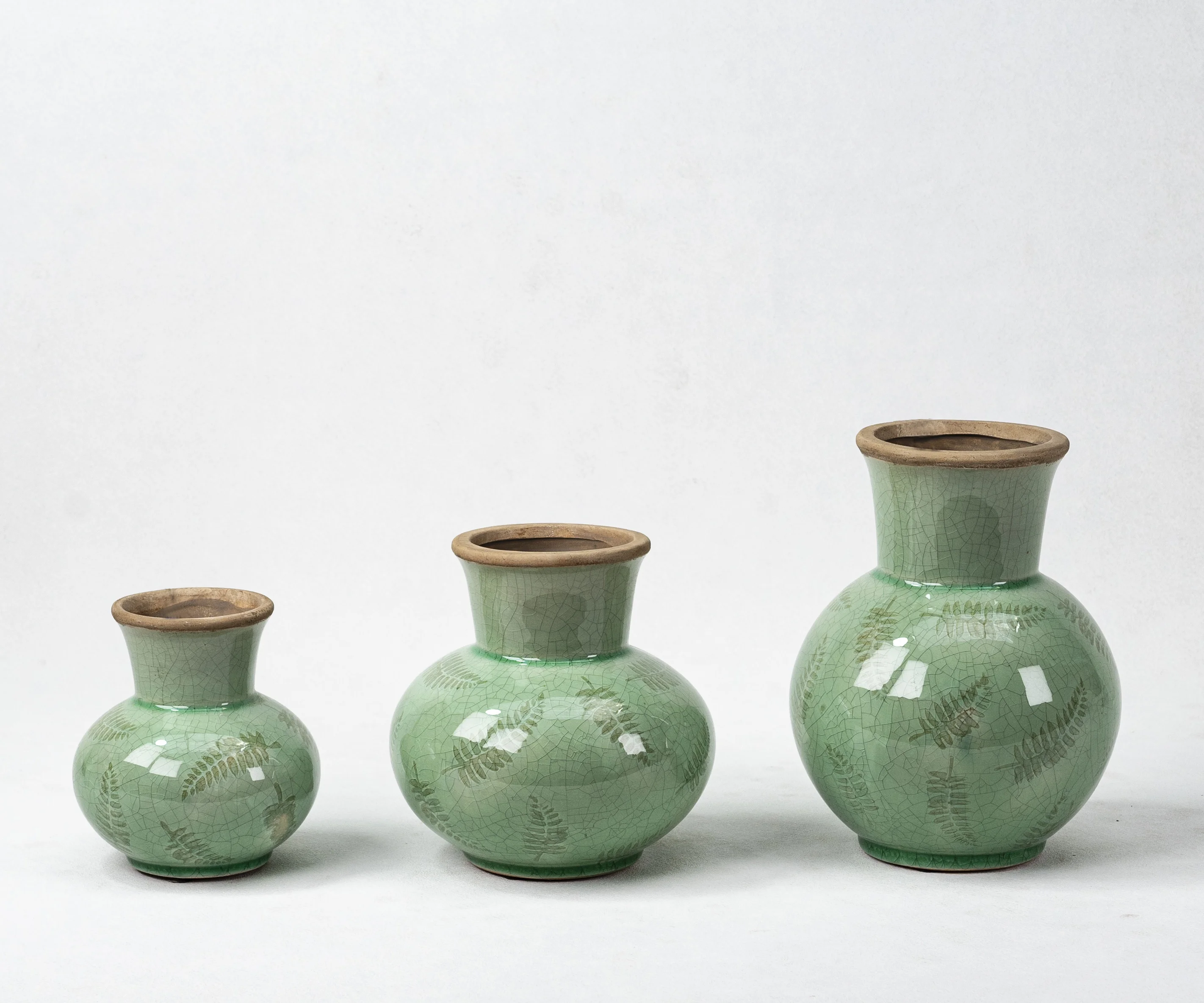 bulk-ceramic-flower-vase-soft-green-color-art-ornaments-6