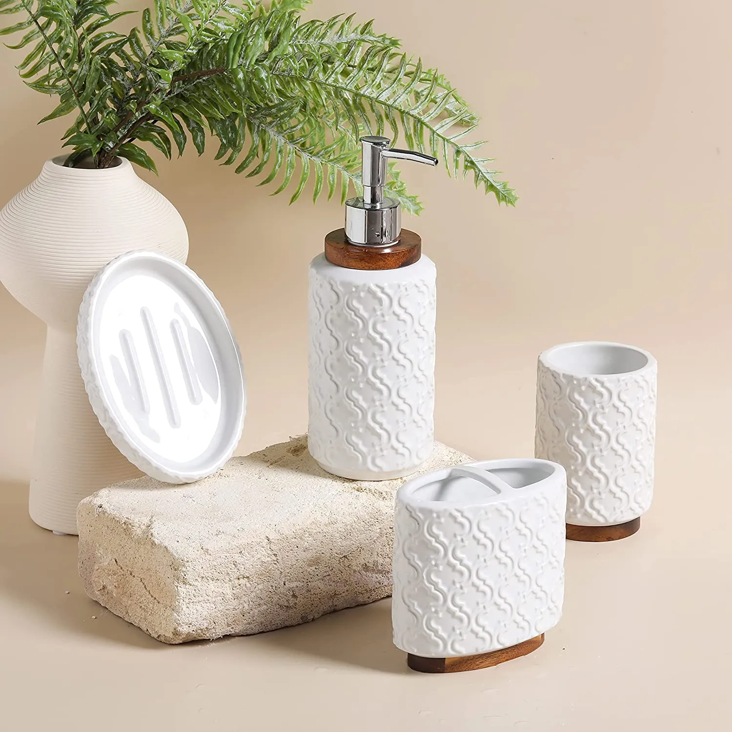 set-accesorios-de-baño-de-cerámica-de-lujo-al-mayor-en-estilo-romano-3