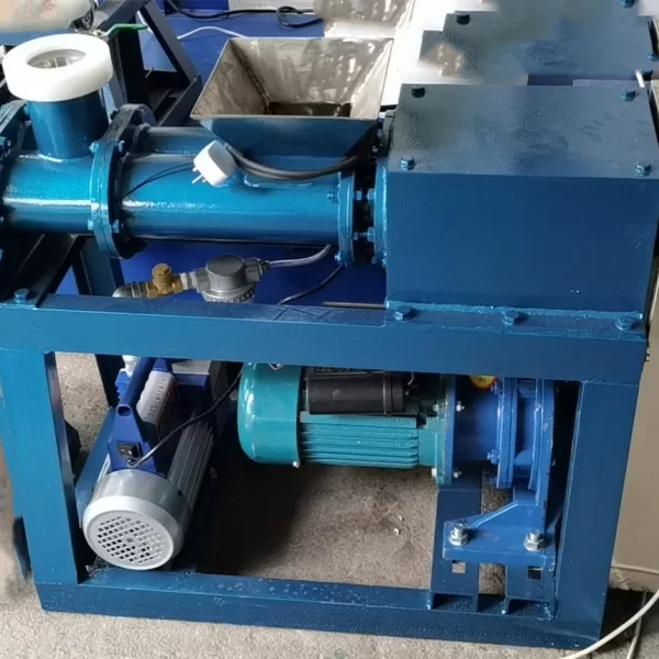 small-vacuum-pug-mill-machine-ceramic-clay-de-airing-2