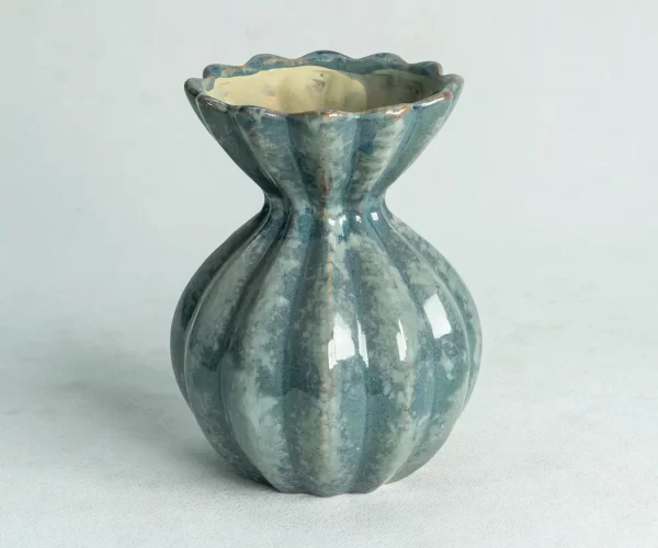 unique-vases-wholesale-for-flower-arrangement-and-home-decor-4