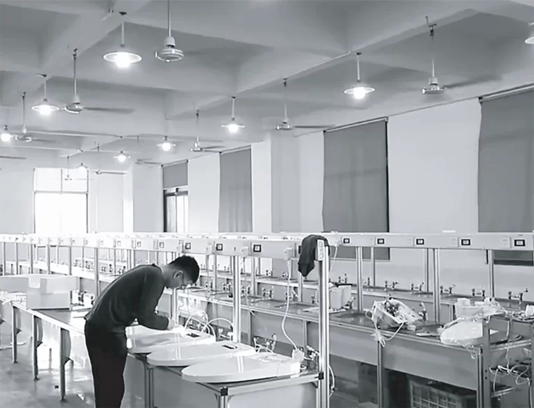 R&D-Driven Smart Toilet Manufacturer-Yile (1)