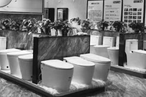 Hersteller intelligenter Toiletten unterstützt langfristige Partnerschaft