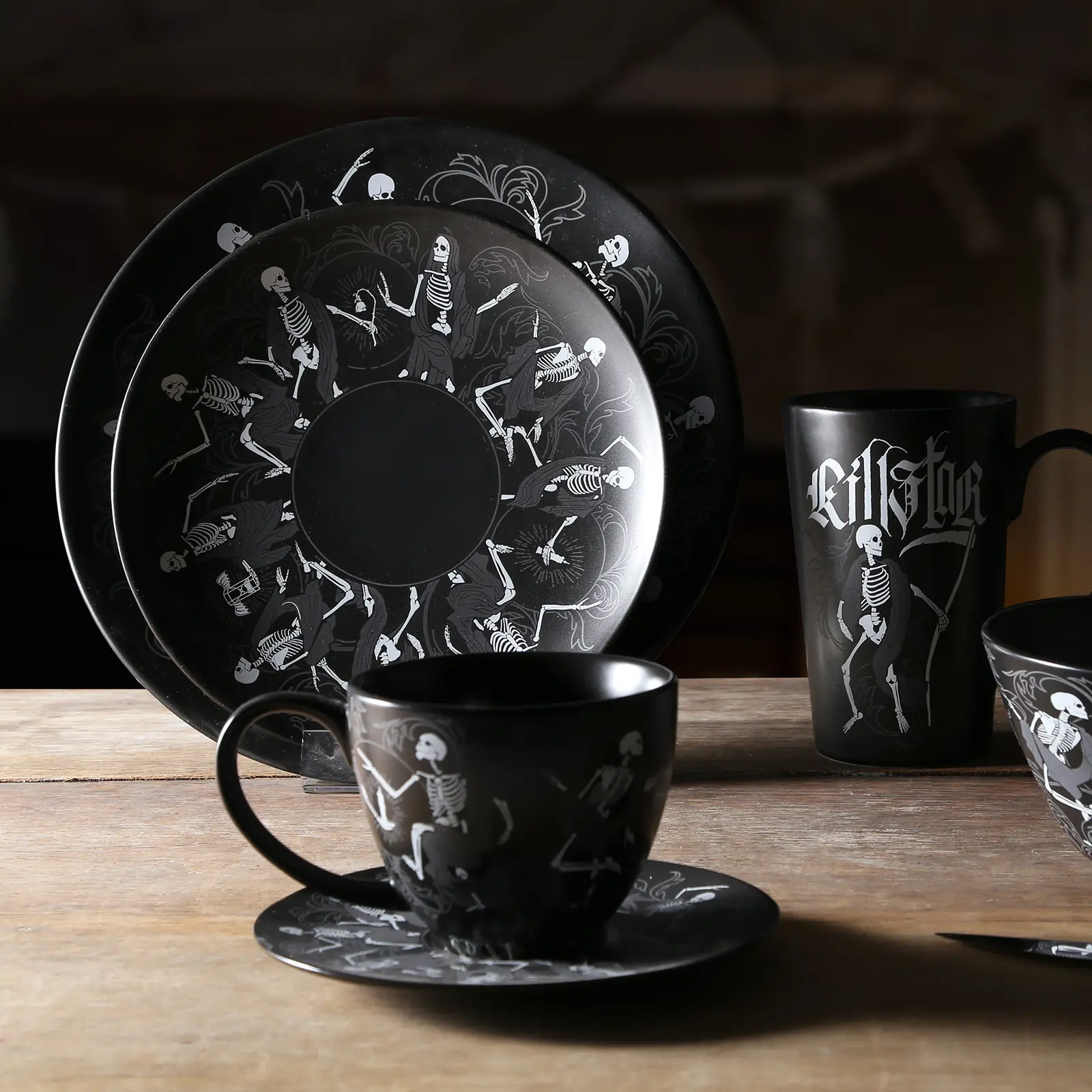 wholesale-ceramic-dinnerware-set_skull-style-5